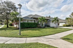 132 Drake Way, Sebastian, FL 6 Monica Molina Florida Real Estate Realty Advantage 4