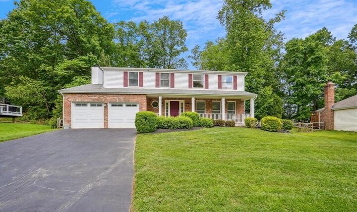 7613 Timbercrest Dr