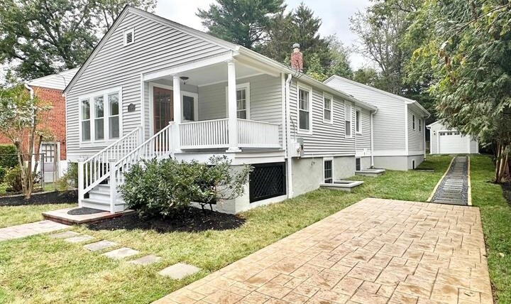 10305 Armory Ave