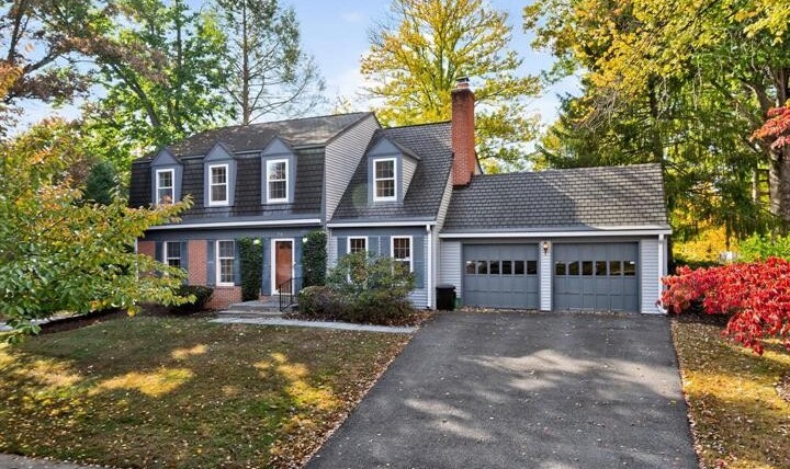 14 Treworthy Rd